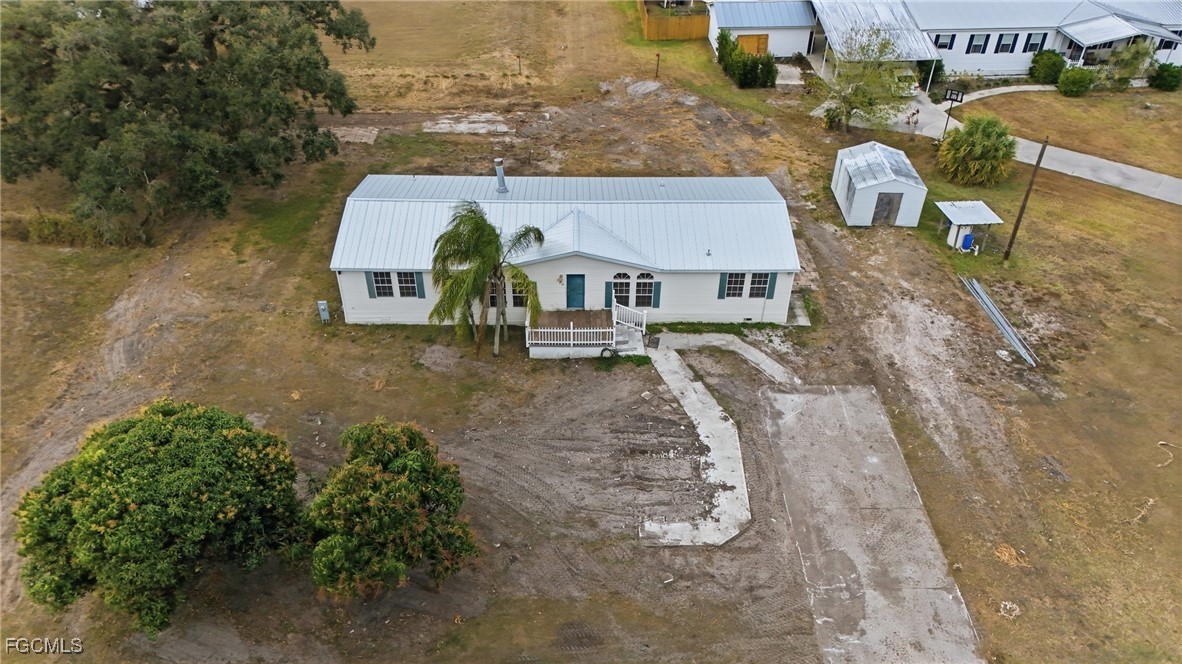 580 Brittany LN