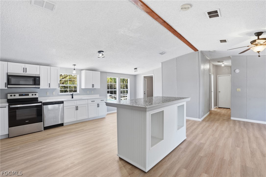 1446 Seminole AVE