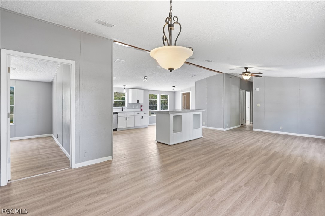 1446 Seminole AVE