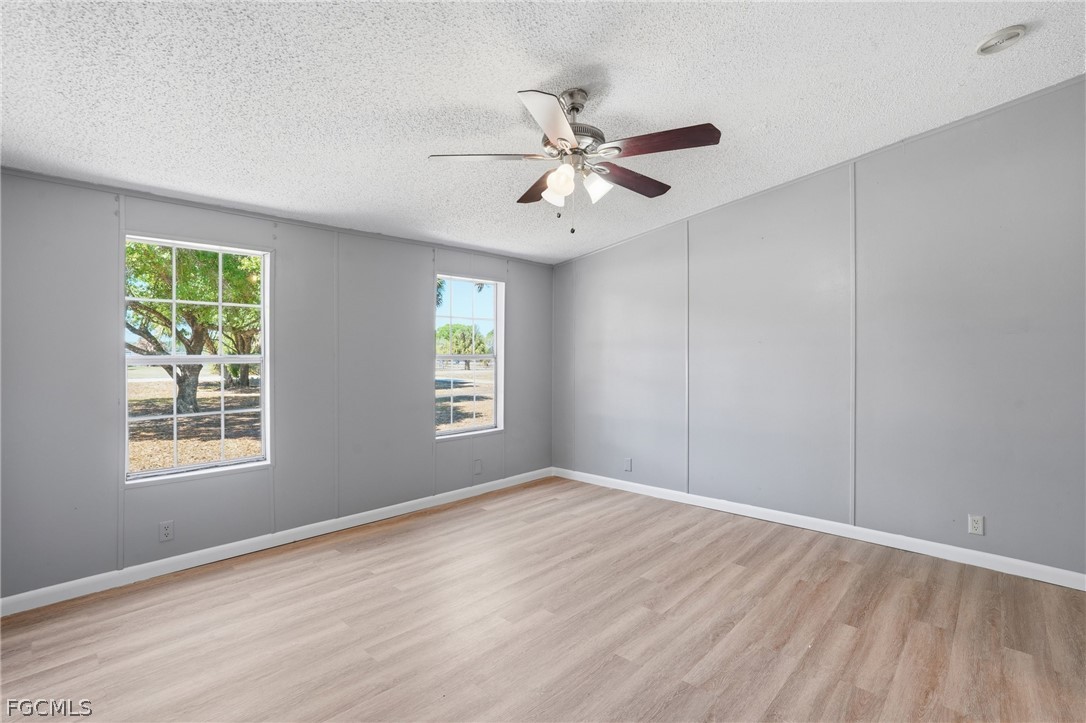 1446 Seminole AVE