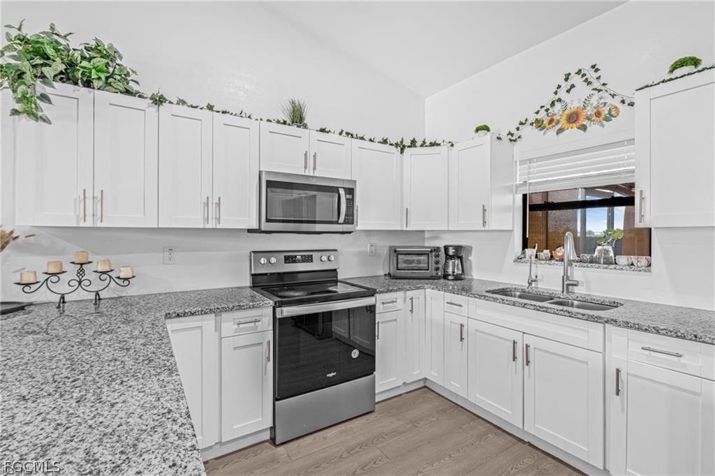 9012 S Indio CT