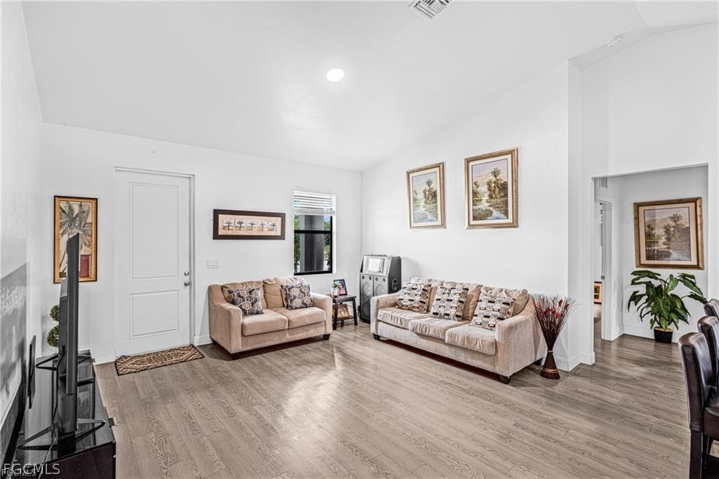9012 S Indio CT