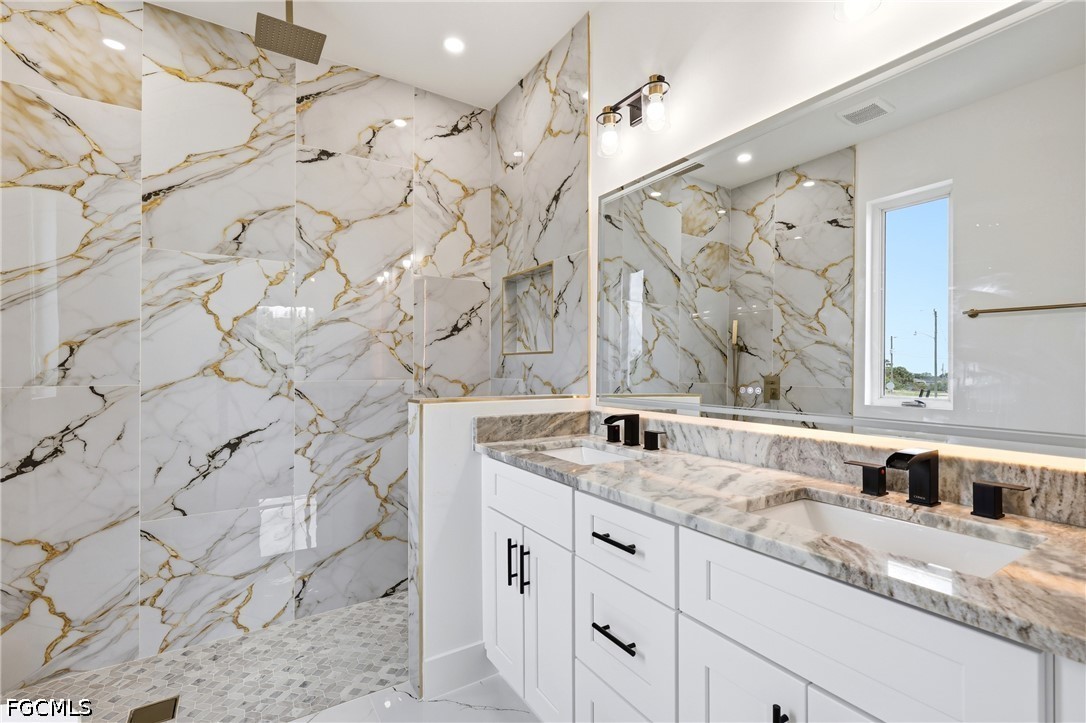 3004 Iris CIR