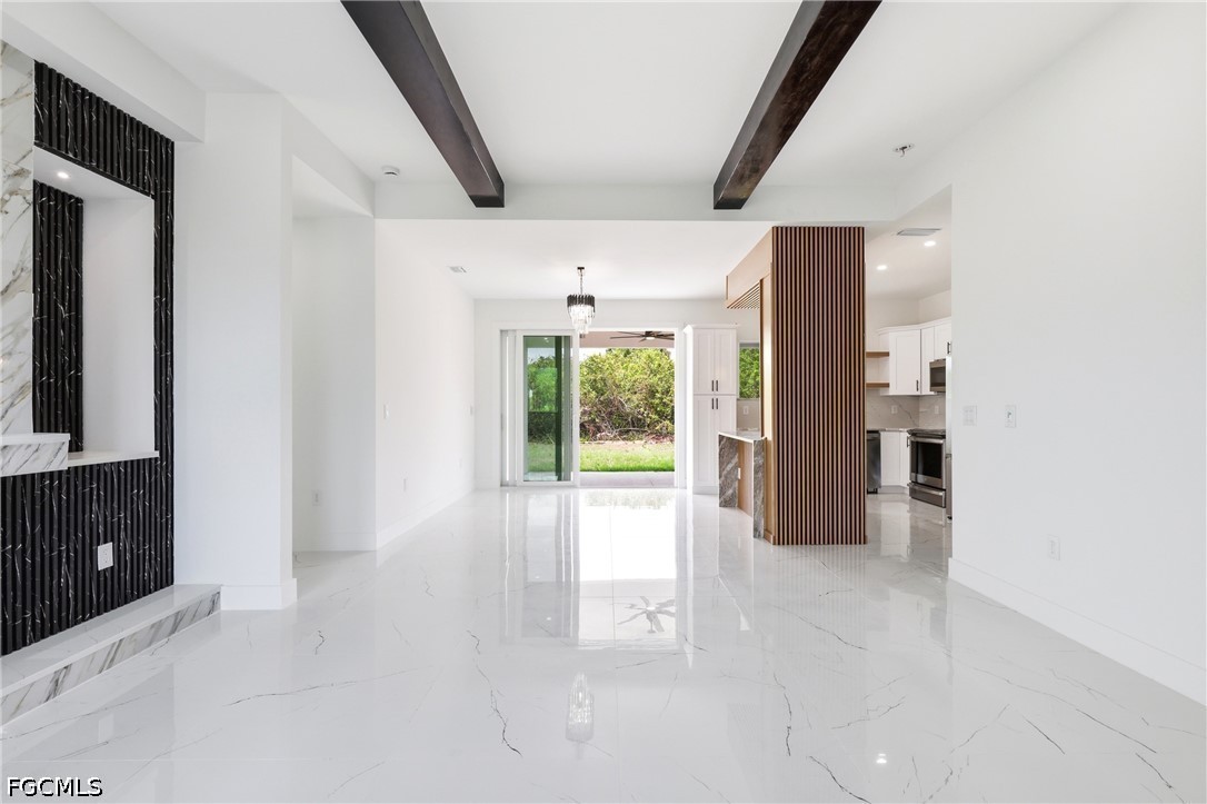 3004 Iris CIR