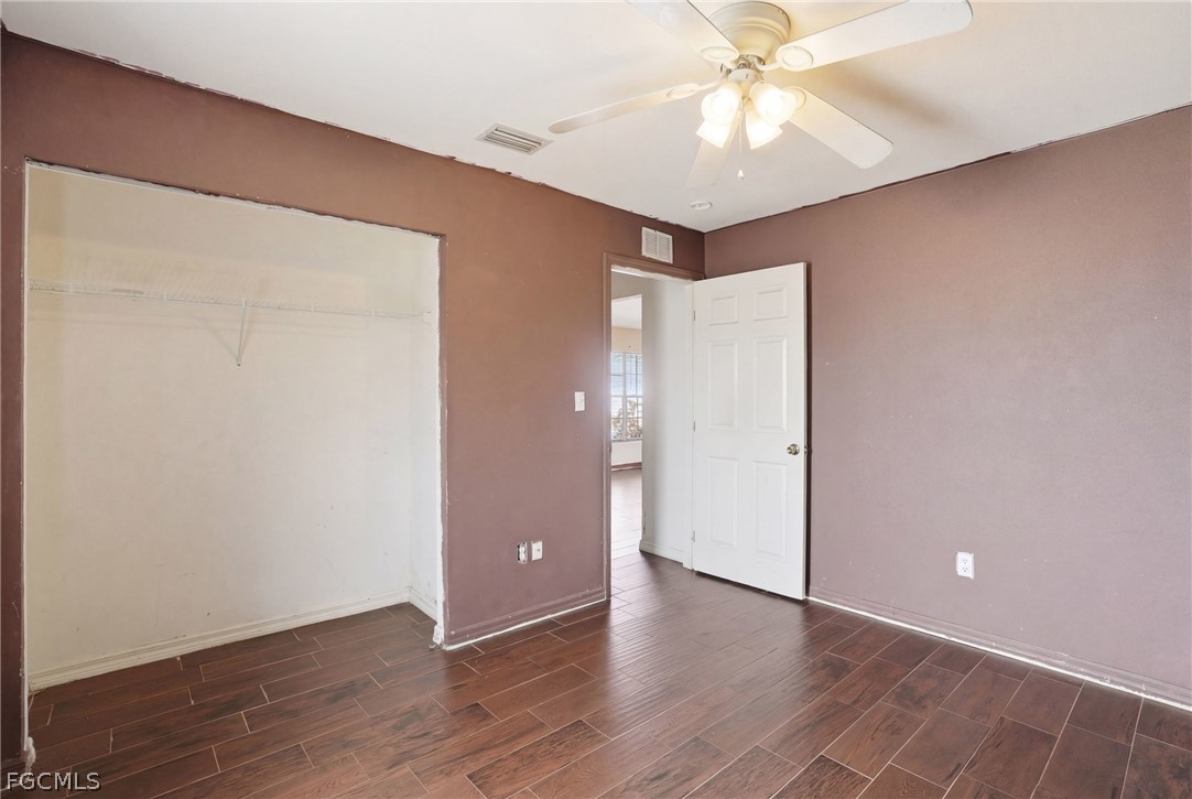 1009 Texas AVE