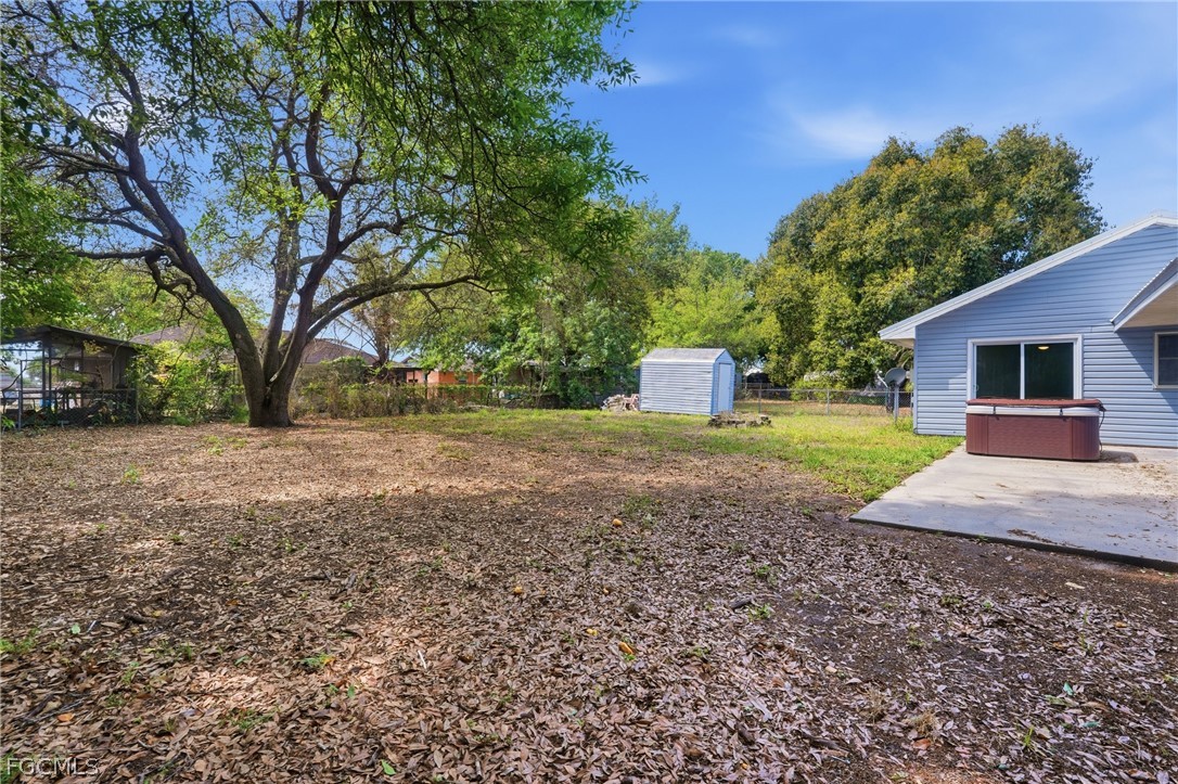 210 E Sugarland CIR