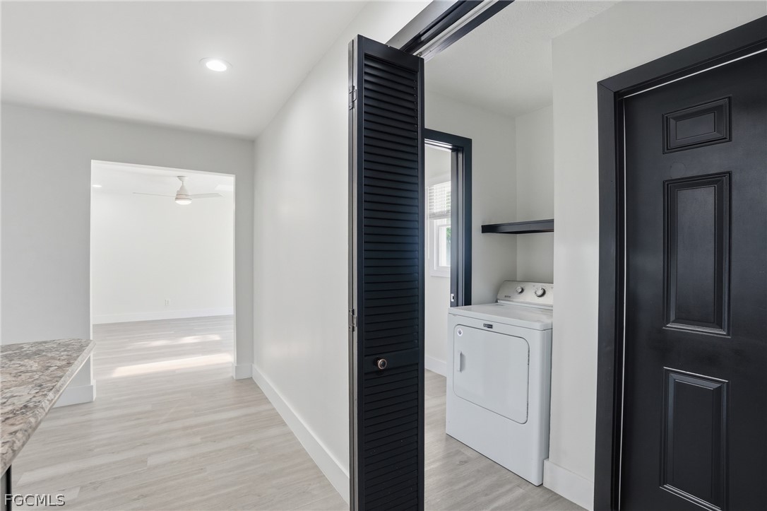 210 E Sugarland CIR