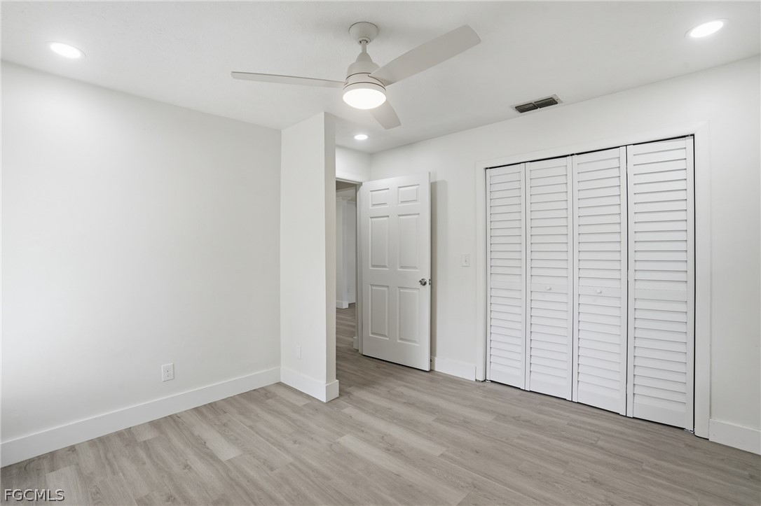 210 E Sugarland CIR