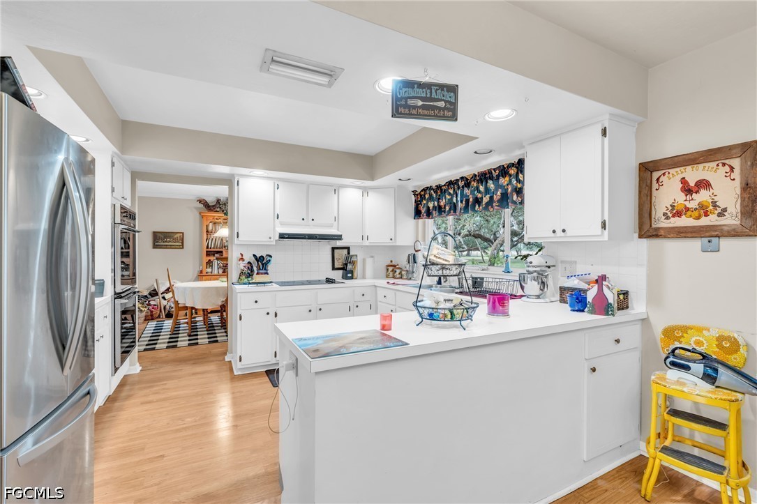 1210 Riverbend DR