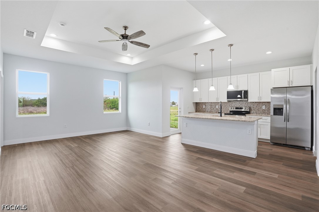 538 David CIR