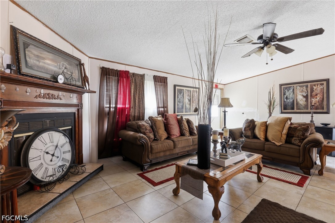 1031 Della Tobias AVE