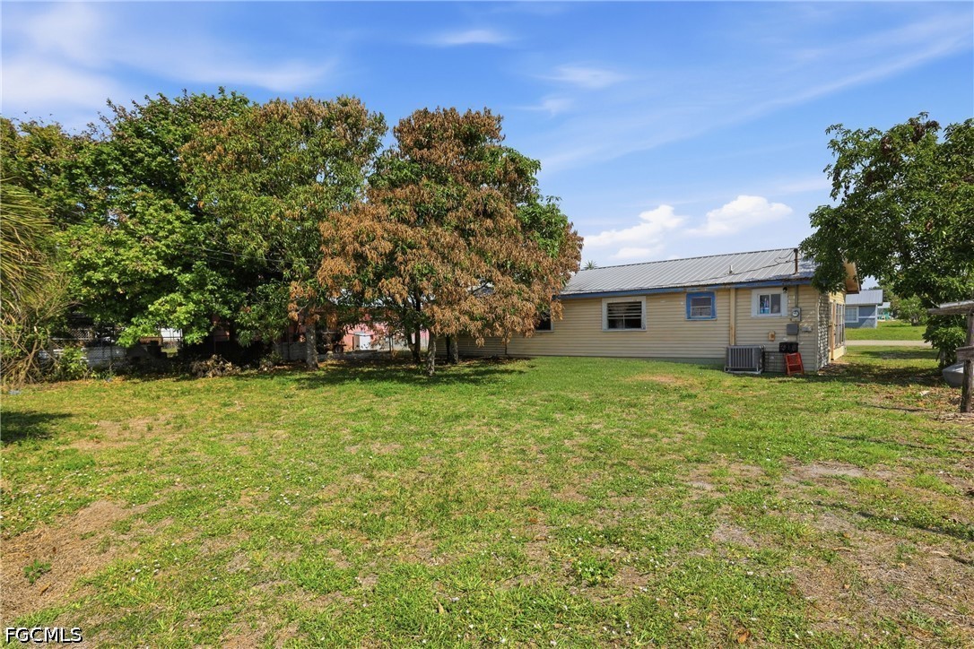 1132 Mississippi AVE