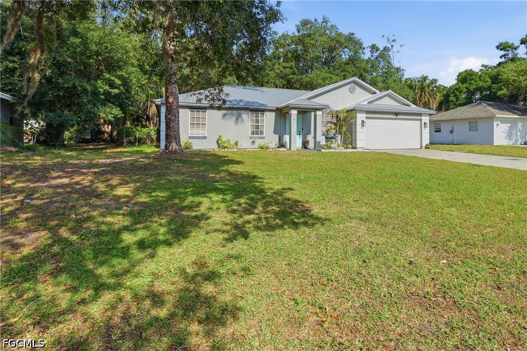 4022 E Sunflower CIR