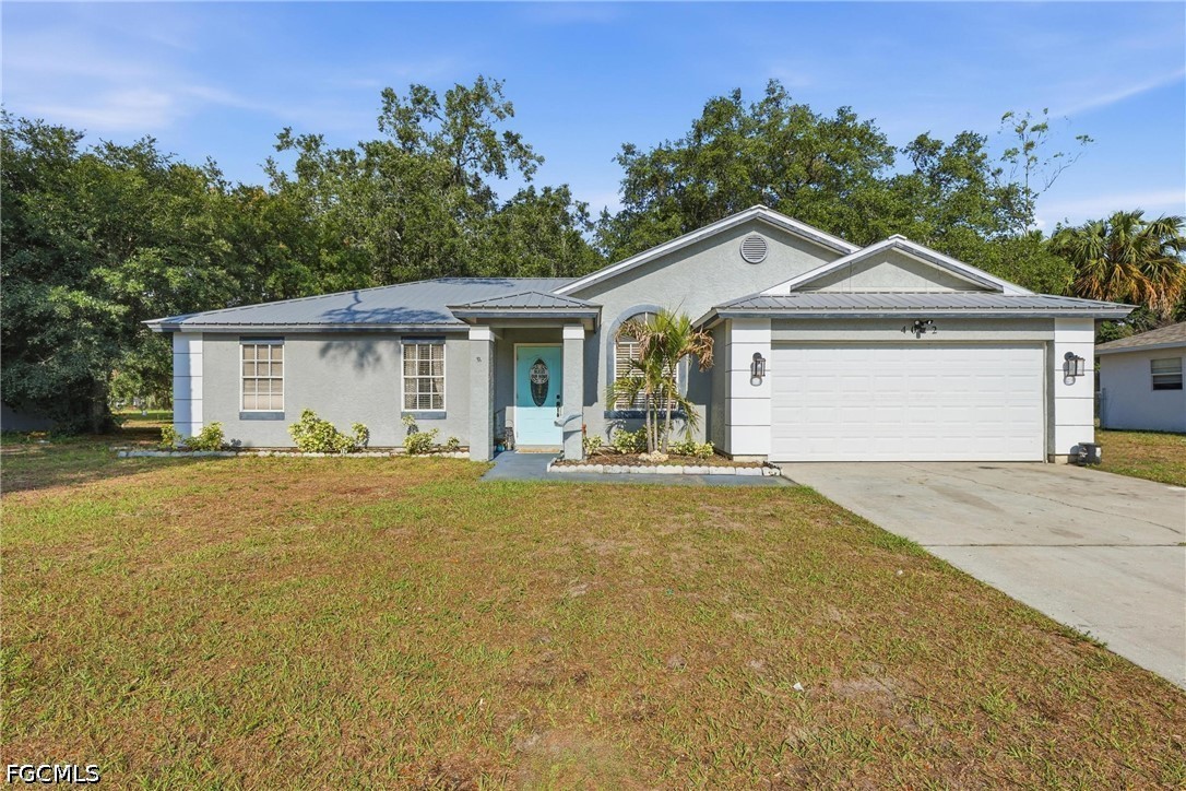 4022 E Sunflower CIR