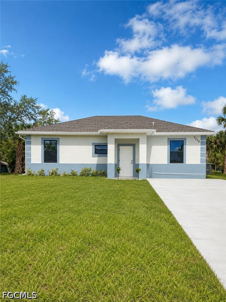 3052 S Beechwood CIR