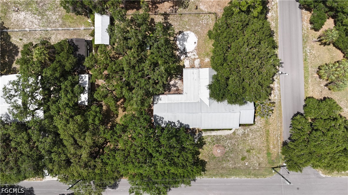 260 Fraser AVE