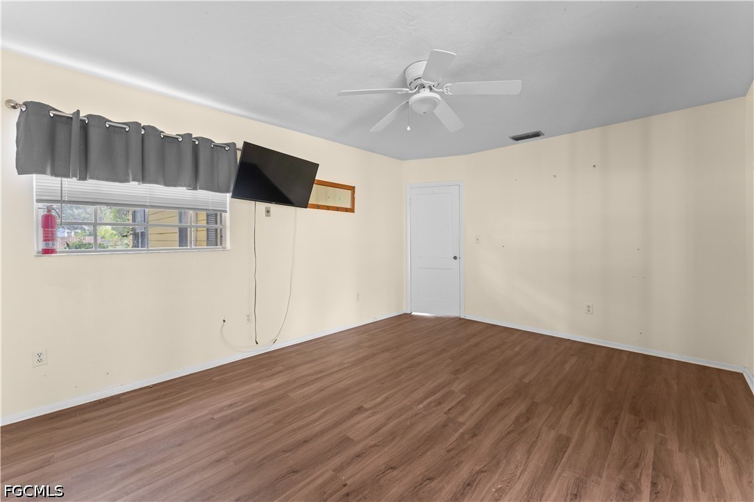 260 Fraser AVE
