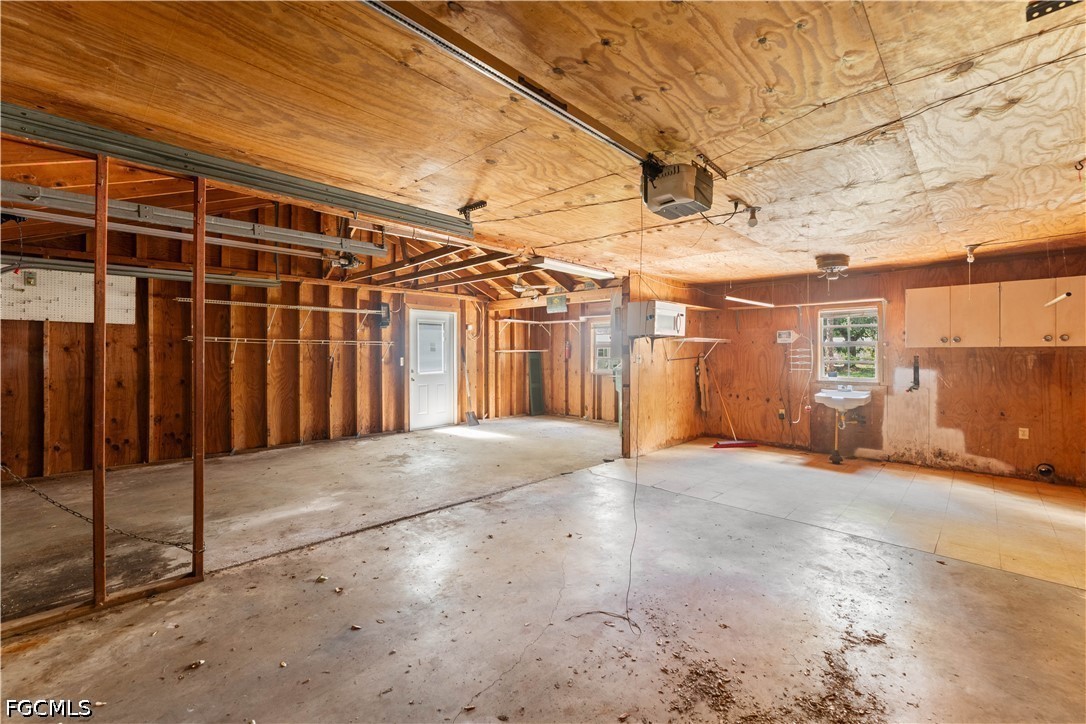 260 Fraser AVE