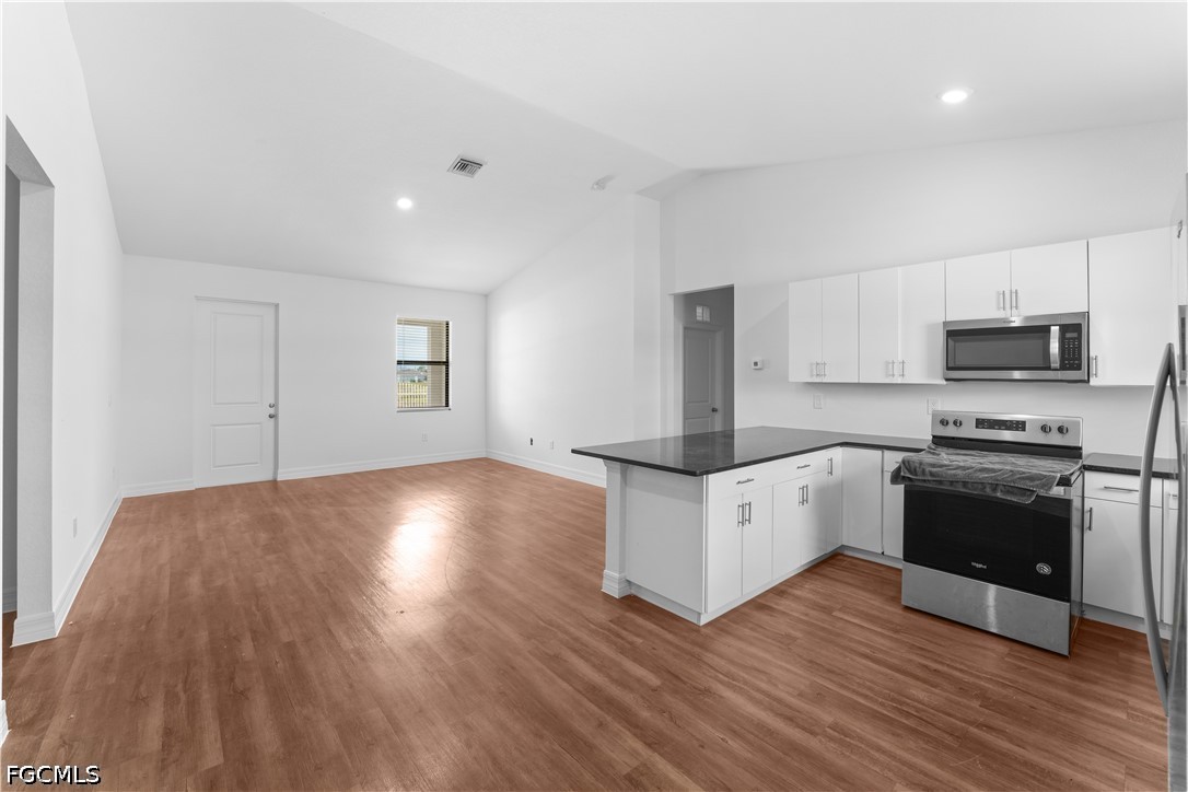 9019 N Indio CIR
