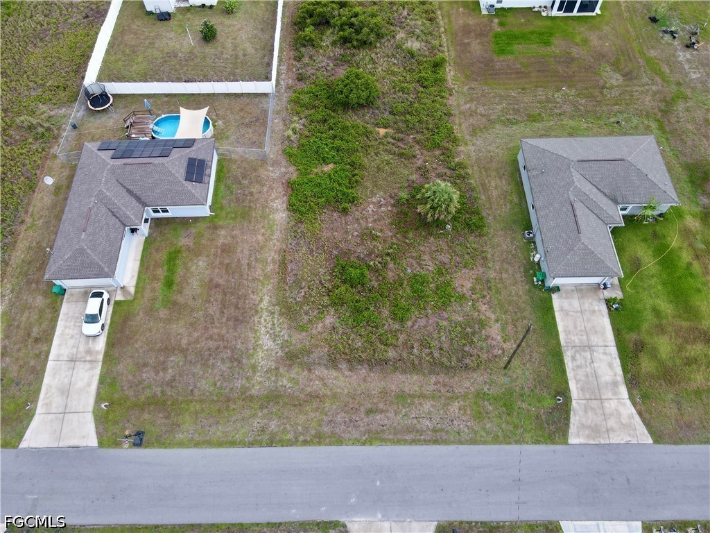 9042 Green CIR