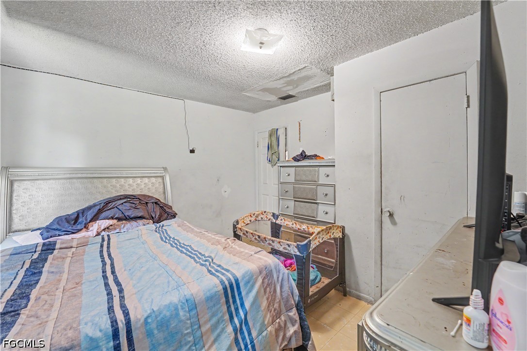 1132 Kentucky AVE