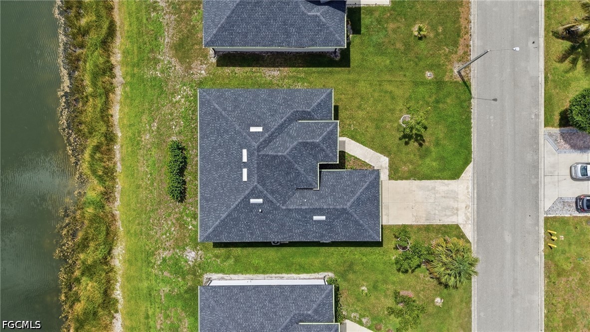 1319 Lincoln CT