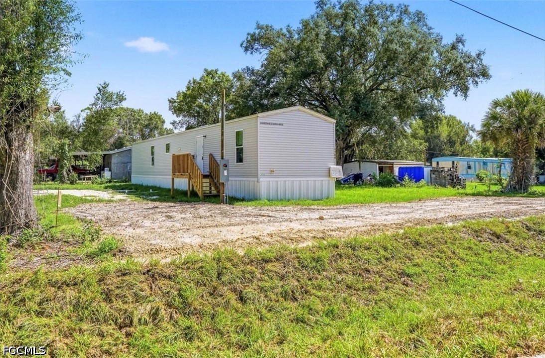1468 Navaho AVE
