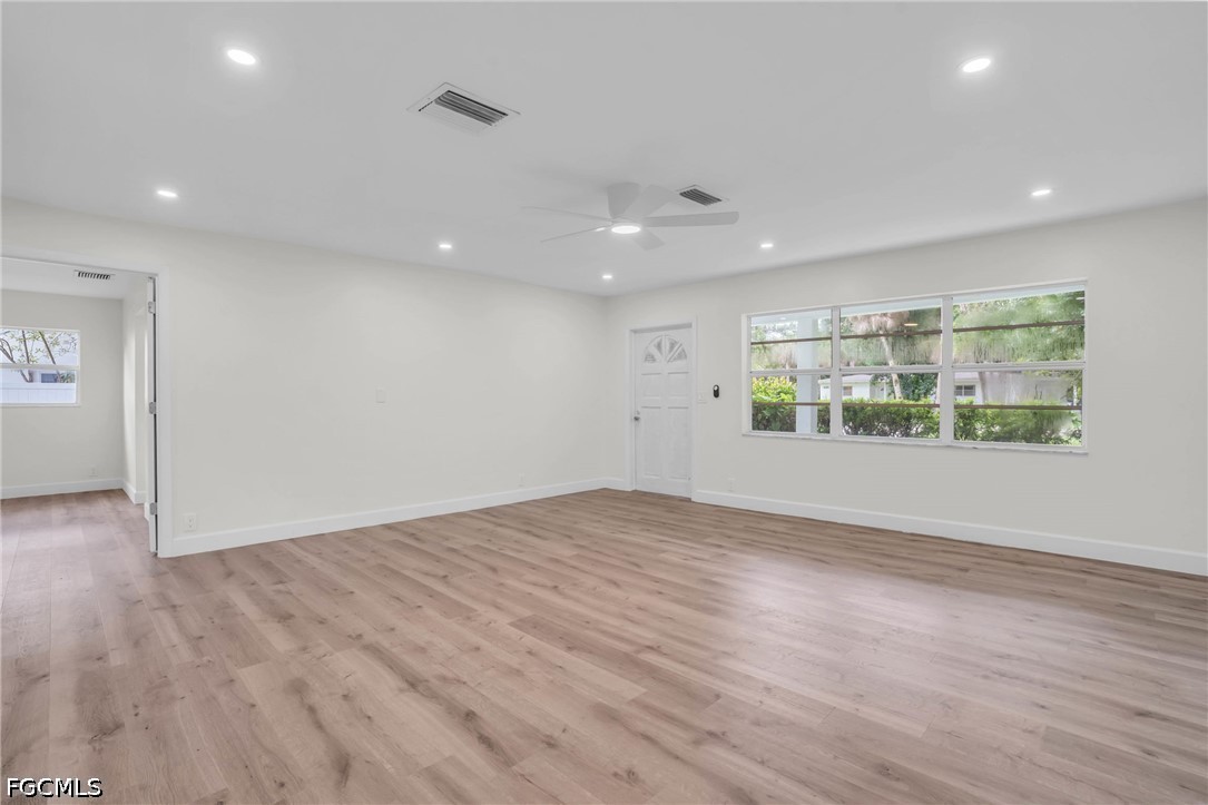 440 6th AVE