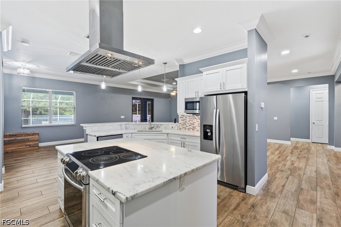 7038 Tide CIR