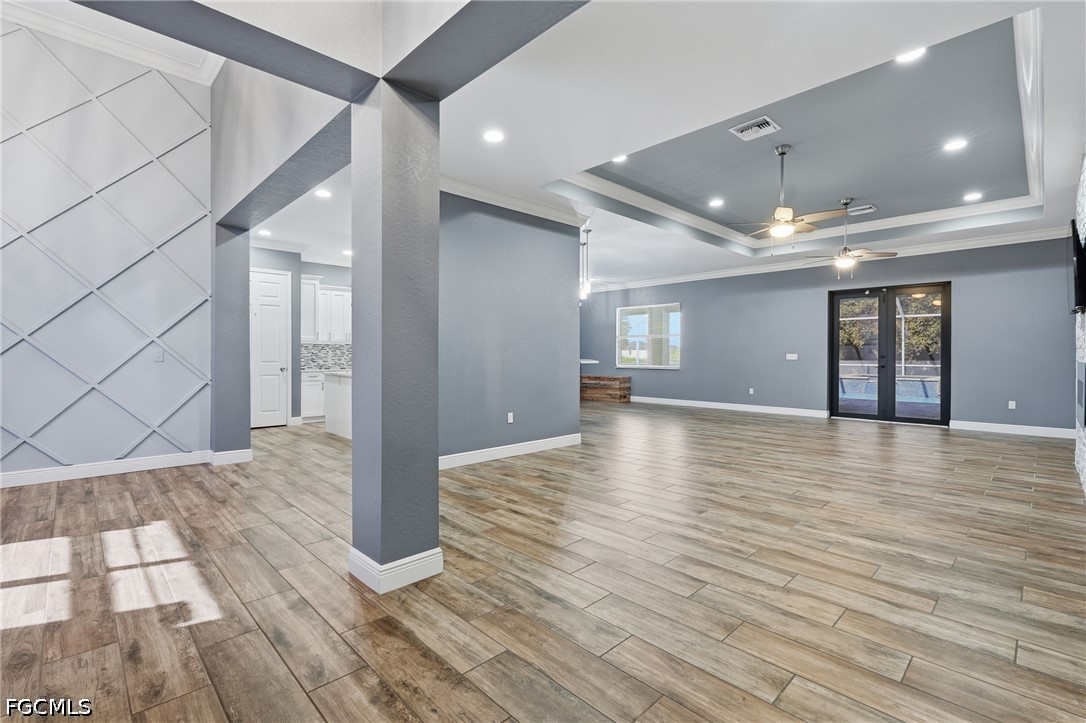 7038 Tide CIR