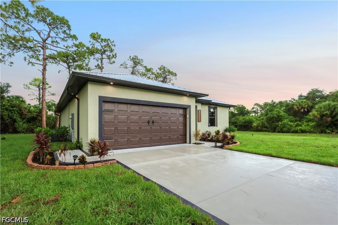 5033 Pinetree CIR