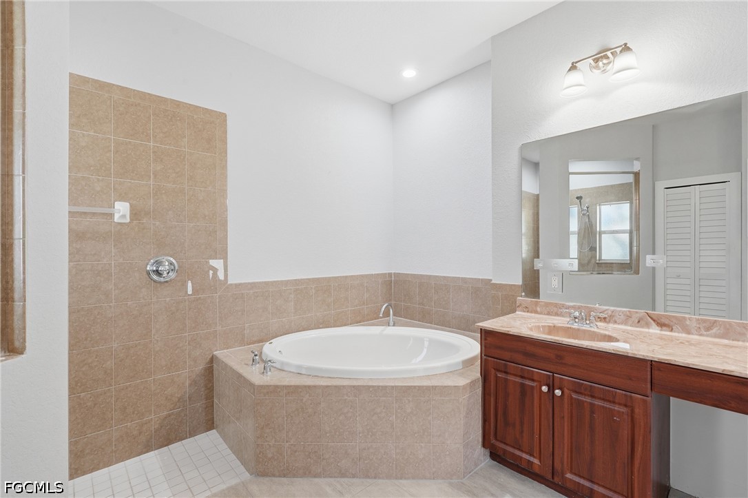 4529 Springview CIR