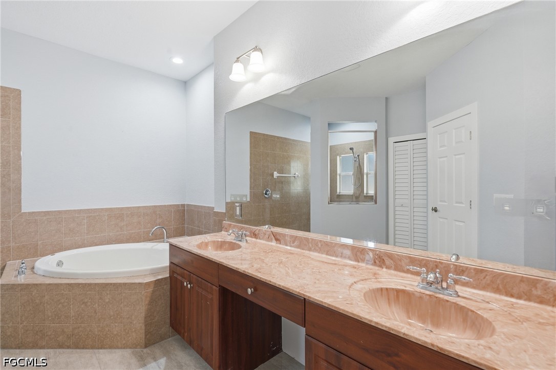 4529 Springview CIR