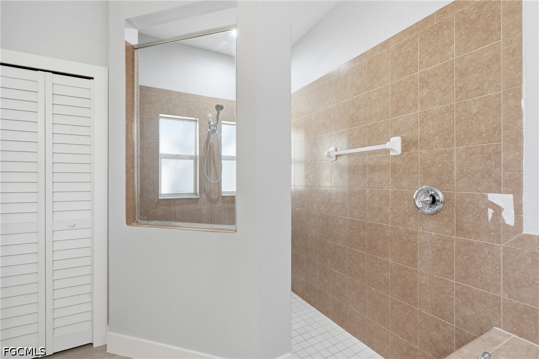 4529 Springview CIR