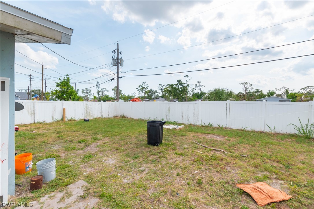 5458-5460 Seventh AVE