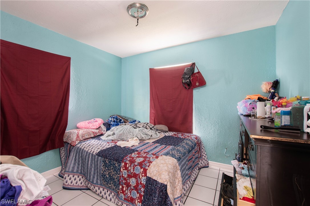 5458-5460 Seventh AVE