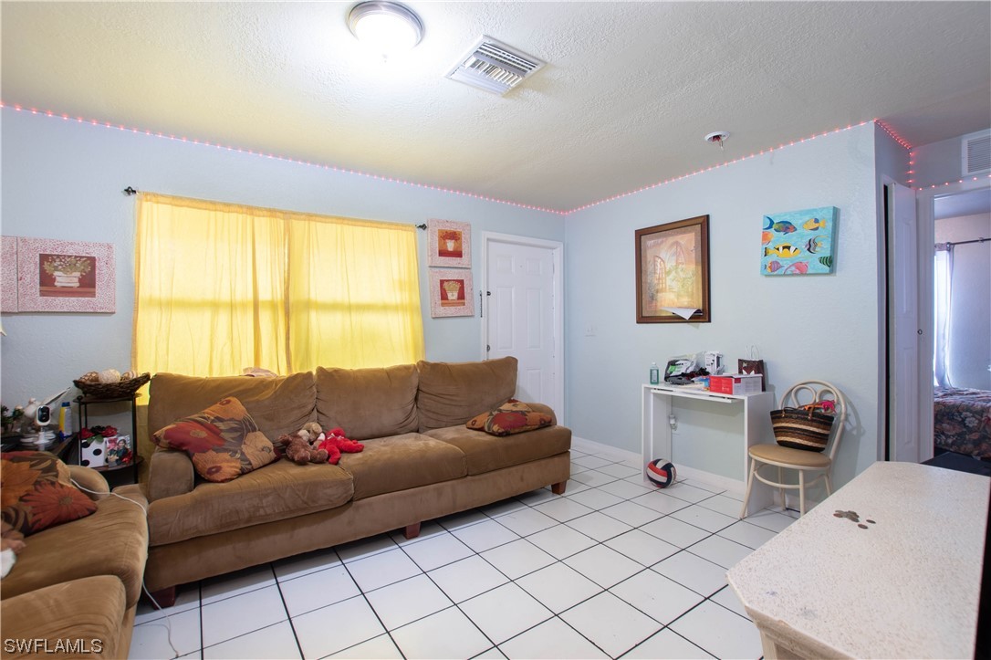 5458-5460 Seventh AVE