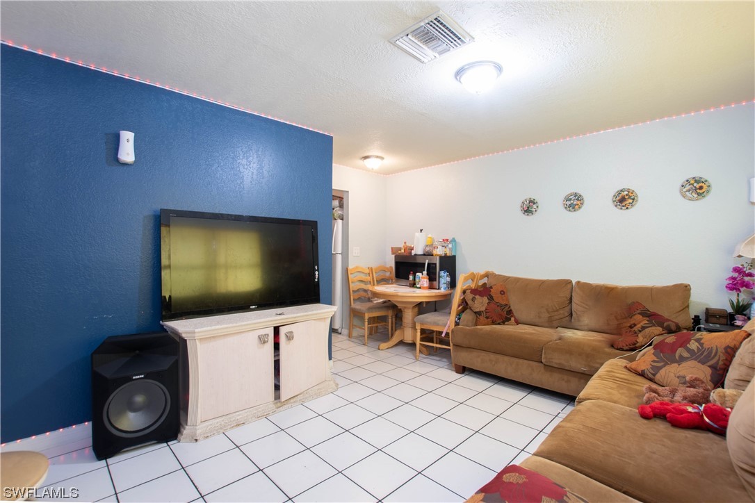 5458-5460 Seventh AVE