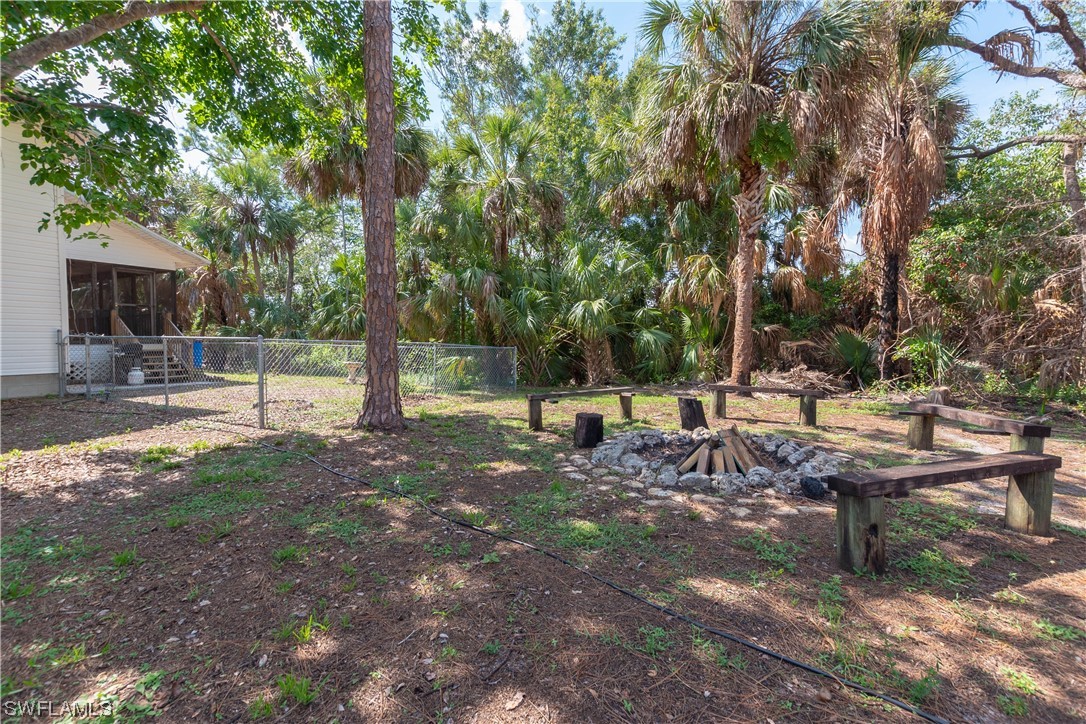 12411 Jefferson LN