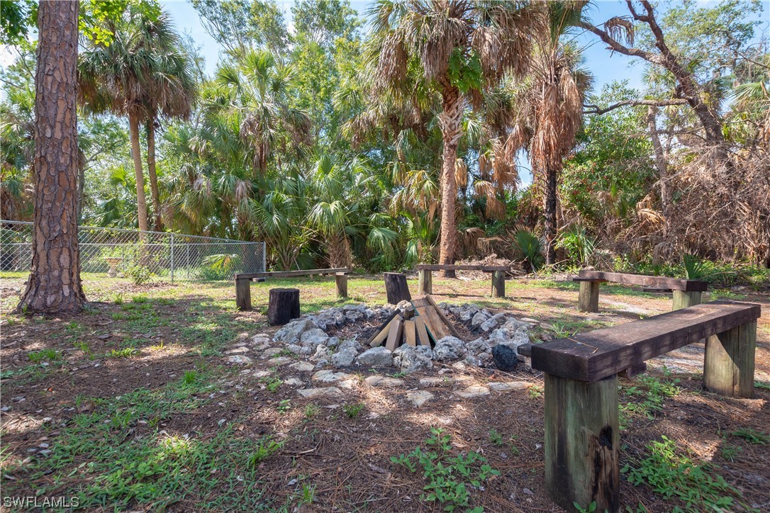 12411 Jefferson LN