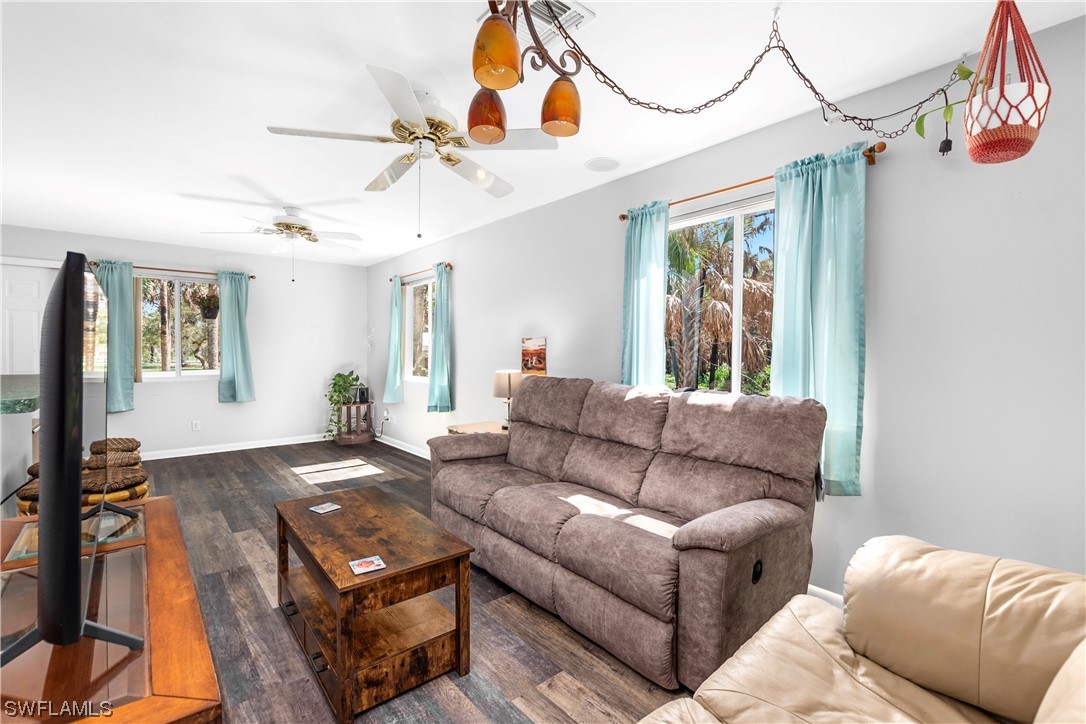 12411 Jefferson LN