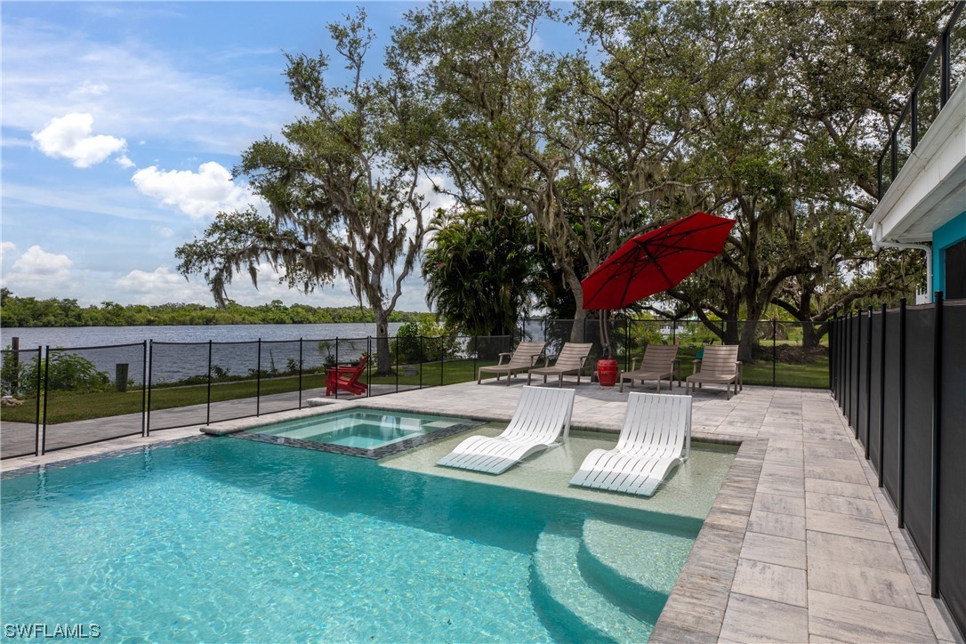 12524 River RD