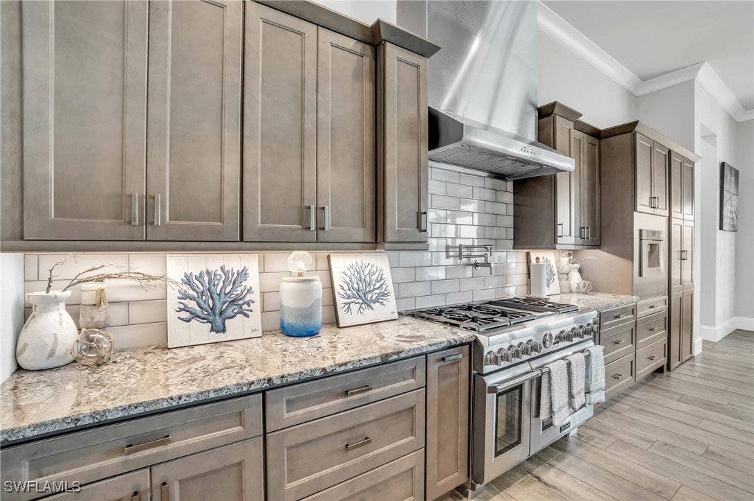 16460 Oakview CIR