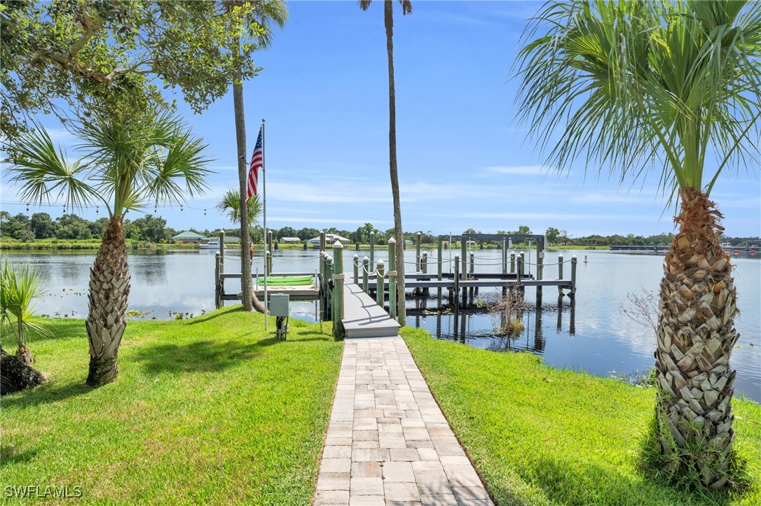 16460 Oakview CIR