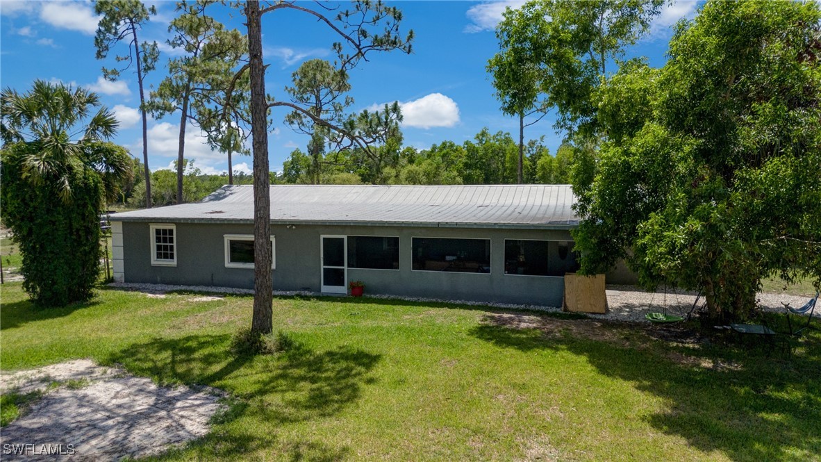 40691 Suzan DR