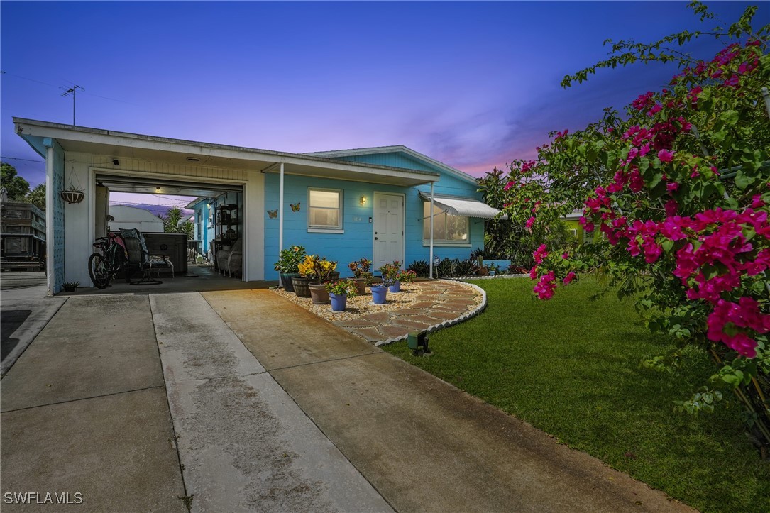 1164 Navajo AVE
