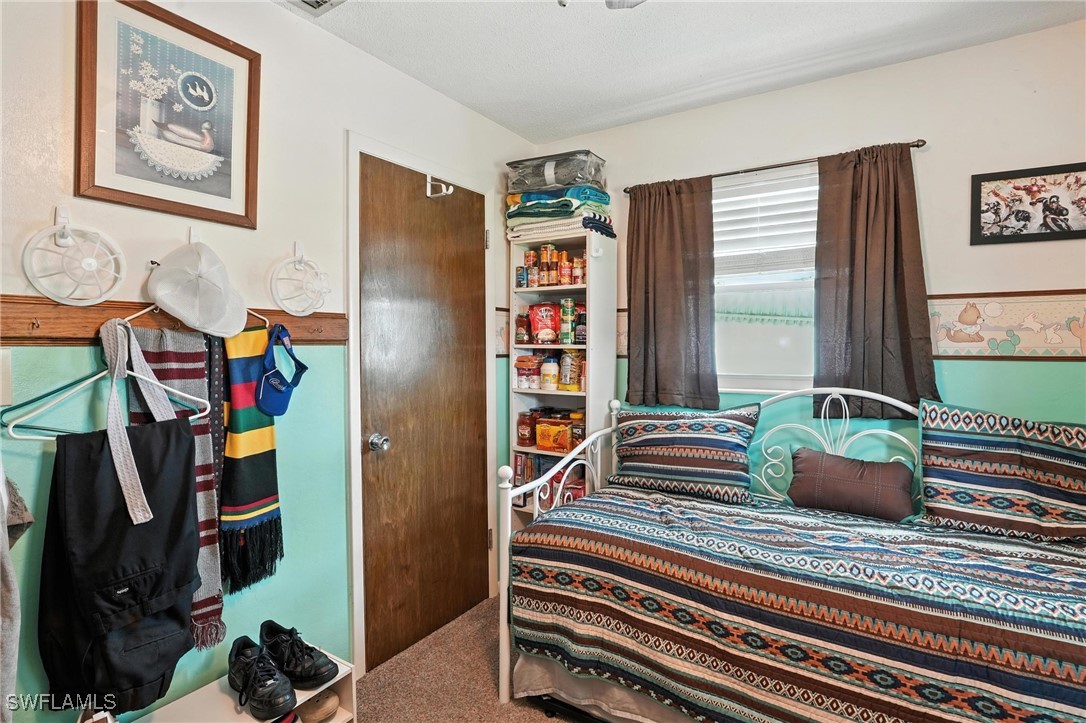 1164 Navajo AVE