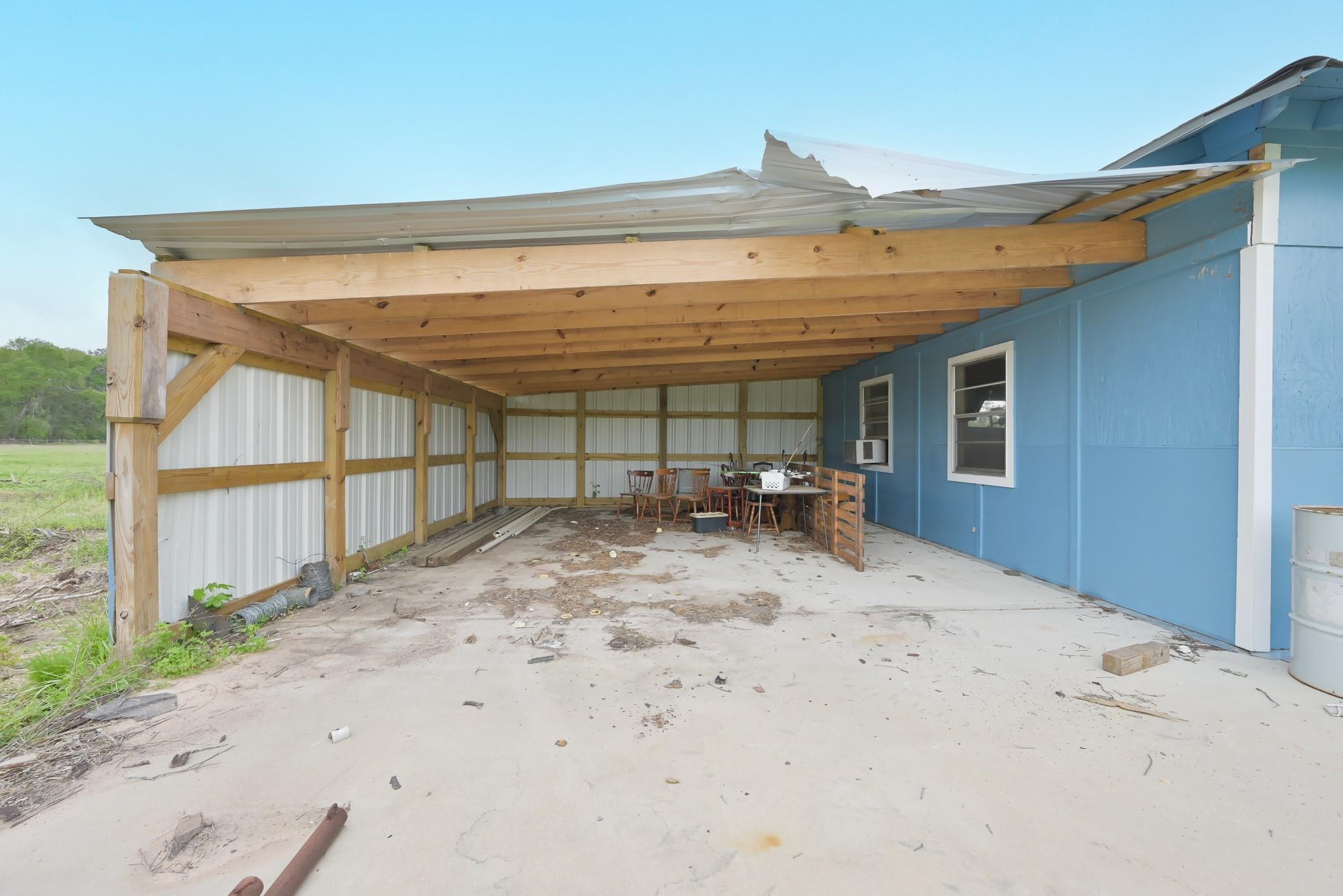 18206 Pickering Rd