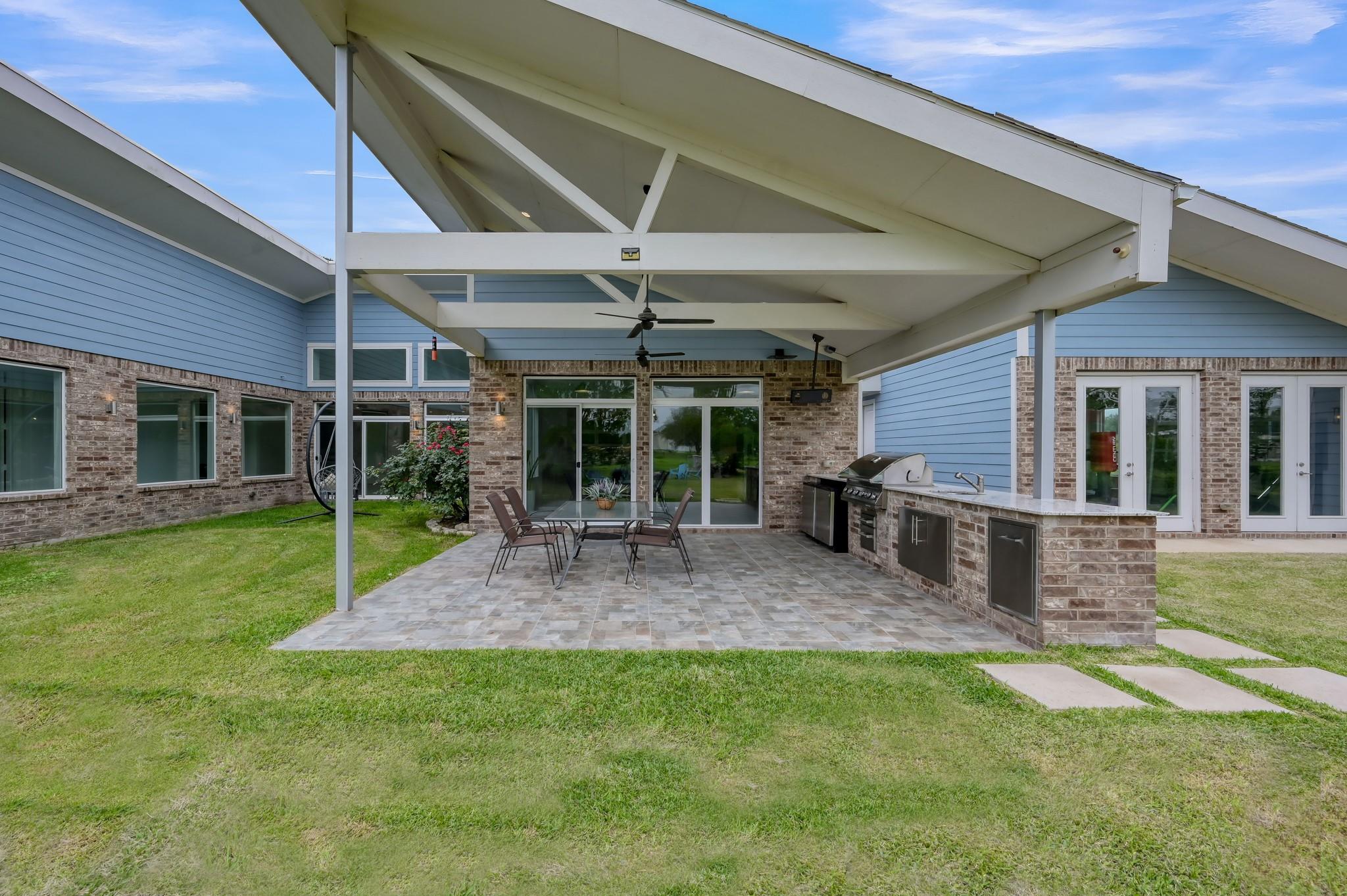 6309 N Mallard Drive