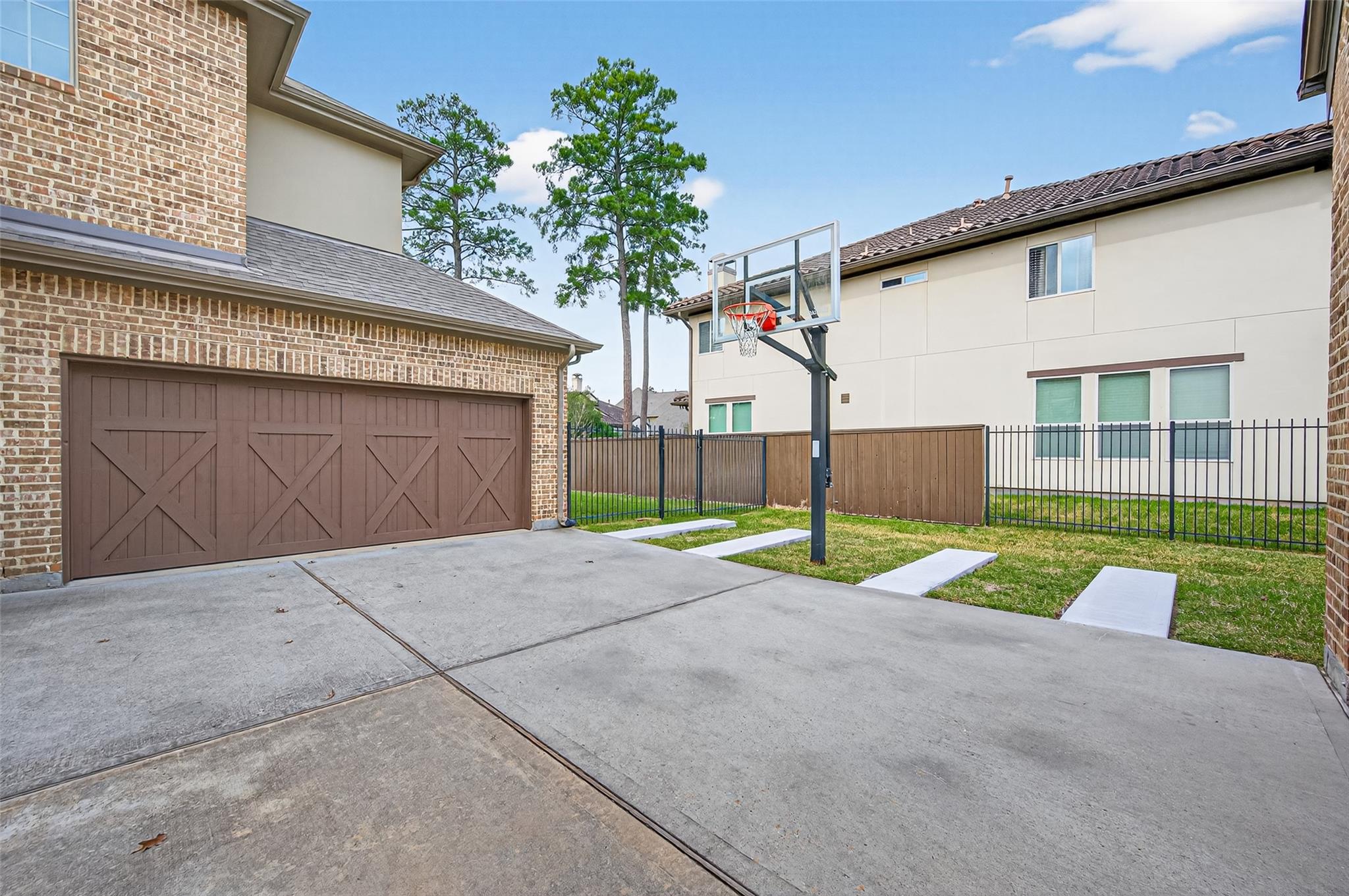 3 Blue Mesa Court